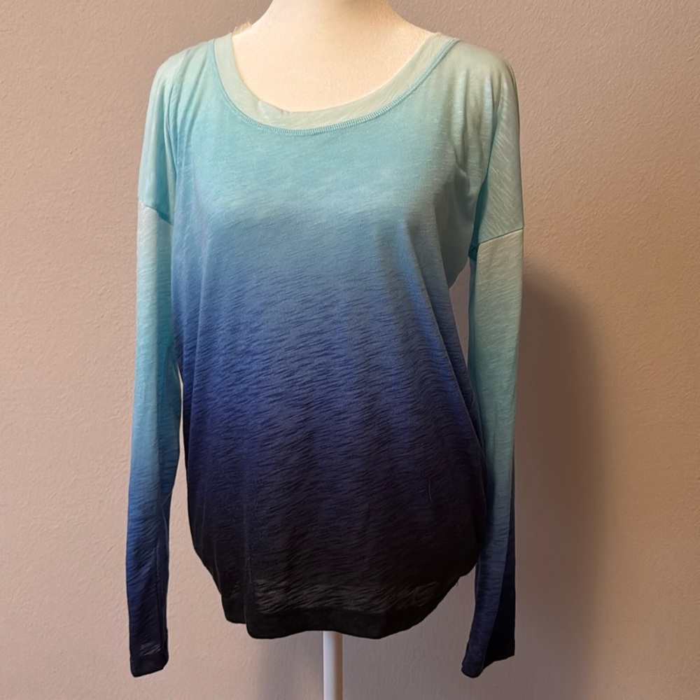 Ideology | Women’s Blue Ombré Long-Sleeve Scoop-Neck T-Shirt | Size Small